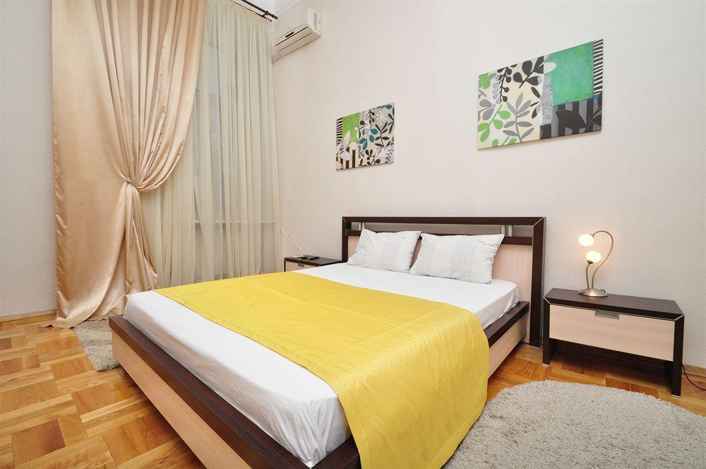 Hostel Kreschatik Kiev Exterior foto