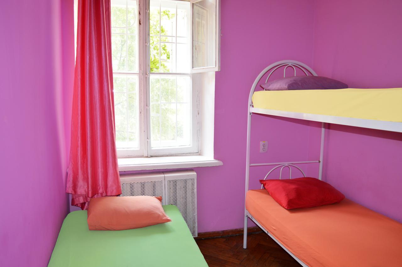 Hostel Kreschatik Kiev Exterior foto