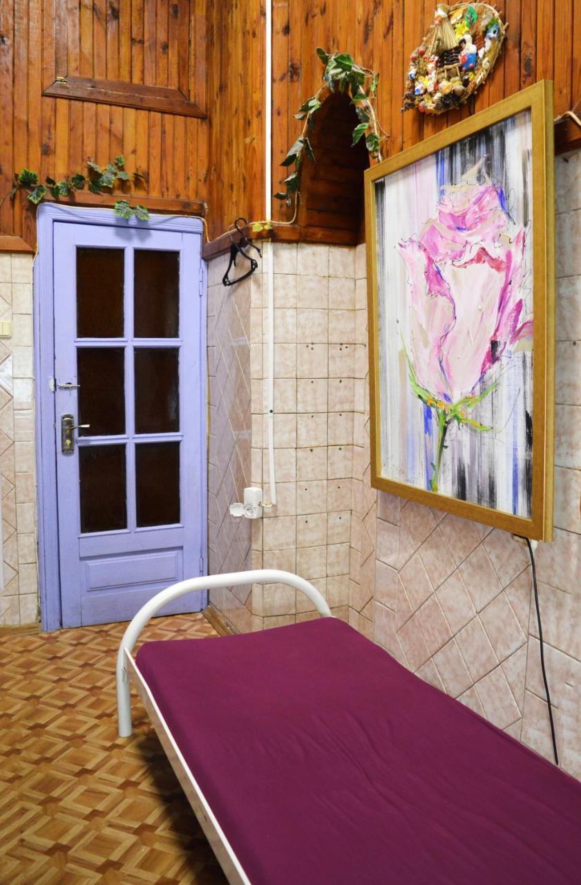 Hostel Kreschatik Kiev Exterior foto